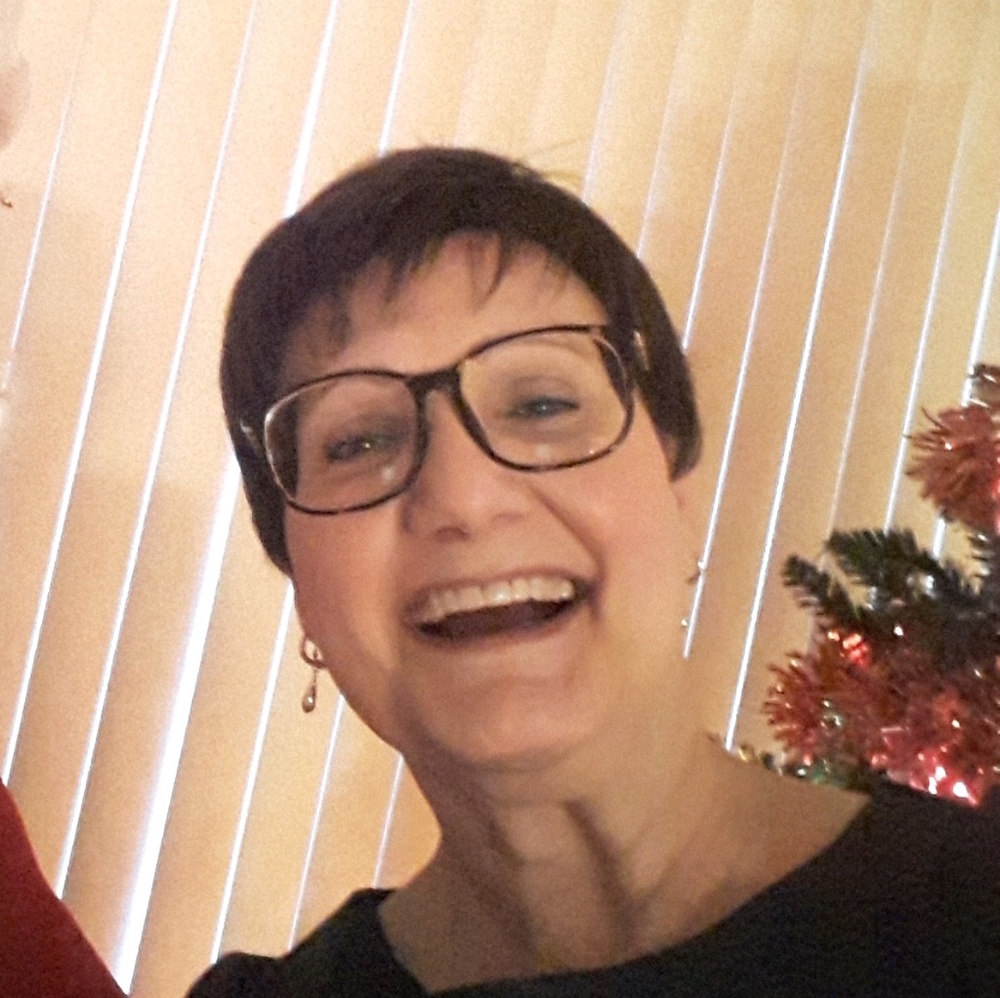 Meet your Posher, Debbie